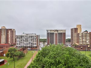 1.5 Bed Apartment in North Beach