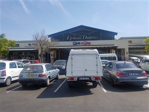 91 m² Retail Space in Bryanston