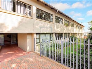 2 Bed Apartment in Parkhurst