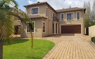 3 Bedroom House in Mooikloof Gardens