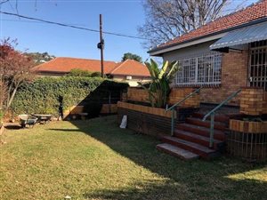 5 Bed House in Orange Grove