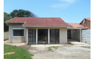 3 Bedroom Townhouse in Uvongo