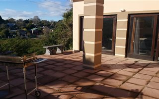 2 Bedroom House in King George Park
