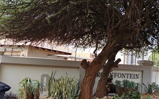 3 Bedroom House in Montana Park