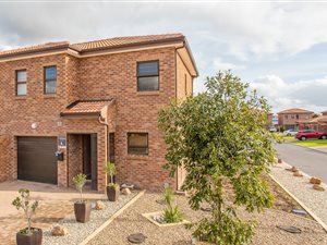 3 Bed Duplex in Soneike