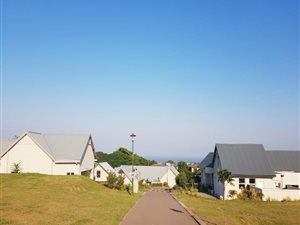 4 Bed Townhouse in Sheffield Beach