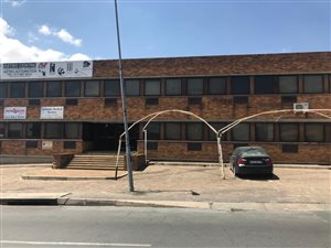 2514 m² Industrial space in Wynberg