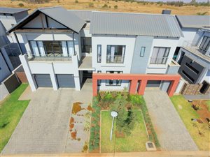 4 Bed House in Copperleaf Golf and Country Estate