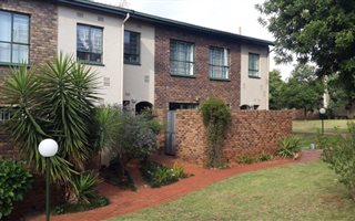 3 Bedroom Townhouse in Hennopspark