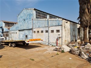 776 m² Industrial space in Nancefield
