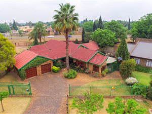 3 Bed House in Zwartkop