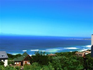 810 m² Land available in Brenton on Sea