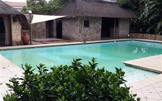 1 Bedroom Garden Cottage in Boskruin