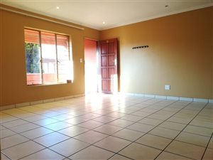 2 Bed Apartment in Ekklesia