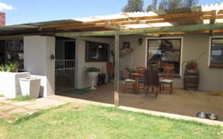 3 Bedroom House in Cape Farms