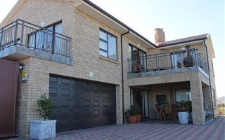 3 Bedroom House in Reebok