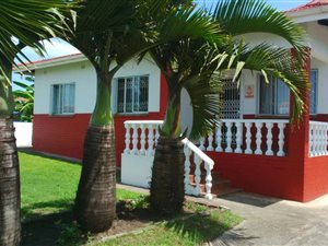 3 Bed House in Park Rynie