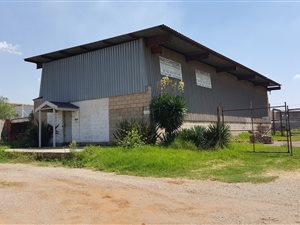 4528 m² Industrial space in Vulcania