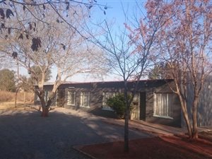 5 Bed House in Henley on Klip