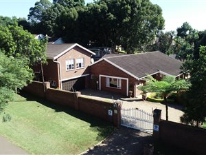 4 Bed House in Hillcrest Park