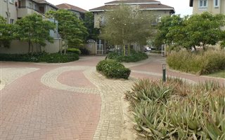 2 Bedroom Apartment in Sheffield Beach