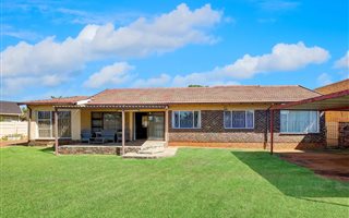 4 Bedroom House in New State Area