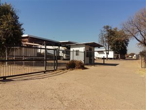 2.6 ha Farm in Hammanskraal