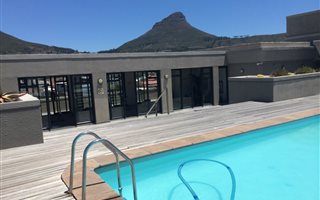 1 Bedroom Apartment in City Bowl