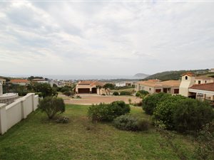 354 m² Land available in Whale Rock Heights