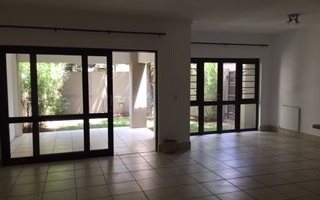 2 Bedroom Apartment in Douglasdale