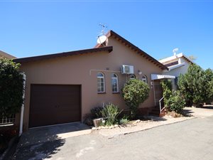 3 Bed Townhouse in Oudtshoorn