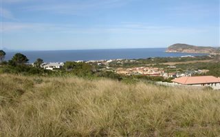682 m² Land available in Whale Rock Heights