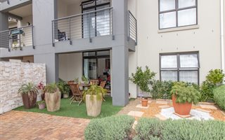 2 Bedroom Apartment in Diep River