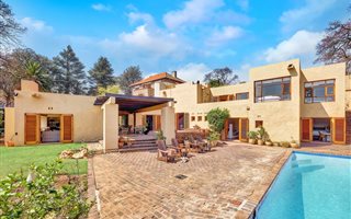 4 Bedroom House in Houghton Estate