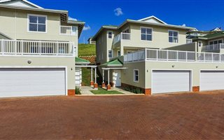 3 Bedroom Townhouse in Mt Edgecombe