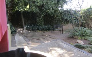 1 Bedroom Garden Cottage in Auckland Park