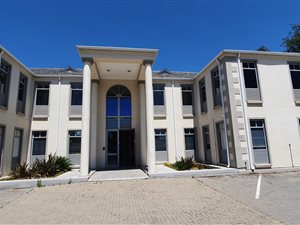 832 m² Commercial space in Rivonia
