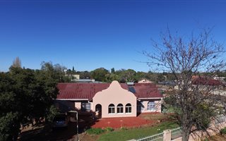 4 Bedroom House in Fichardtpark