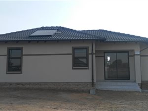 3 Bed House in Blue Hills