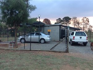 5 ha Farm in Rietfontein