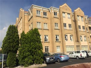 229 m² Office Space in Secunda