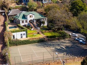 12 Bed House in Auckland Park