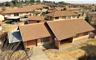 3 Bedroom House in Kosmos Park