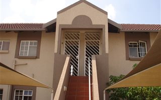 2 Bedroom Apartment in Rewlatch