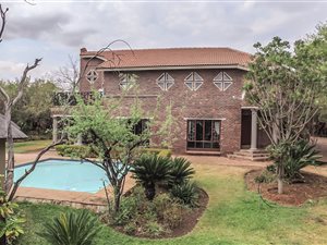 4 Bedroom House in Pebble Rock