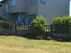 3 Bed Duplex in Bluff