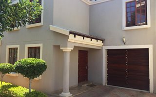 3 Bedroom House in Monavoni