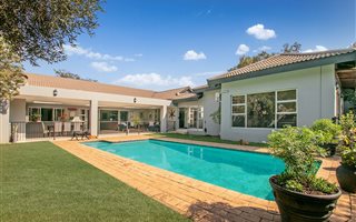 4 Bedroom House in Dainfern Valley
