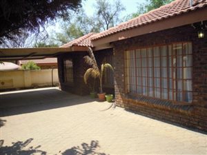 3 Bed House in Modimolle