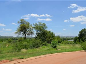 858 m² Land available in Estate D Afrique